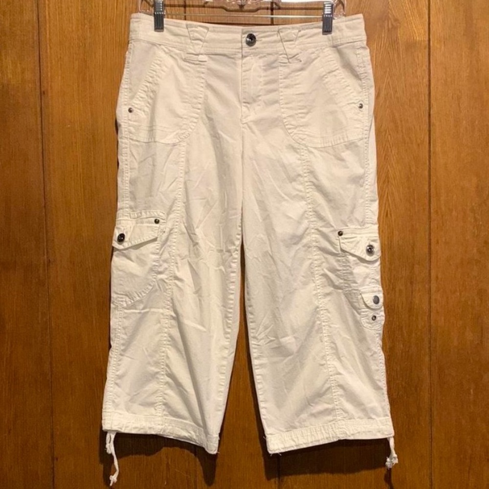 Y2K Cargo Drawstring Capris - Picture 2 of 8